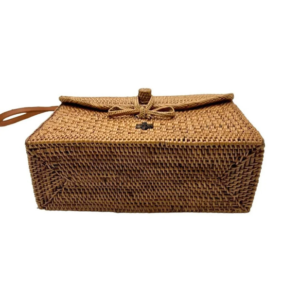 Straw Wood Hard Frame Rattan Shoulder Bag - Picture 3 of 8